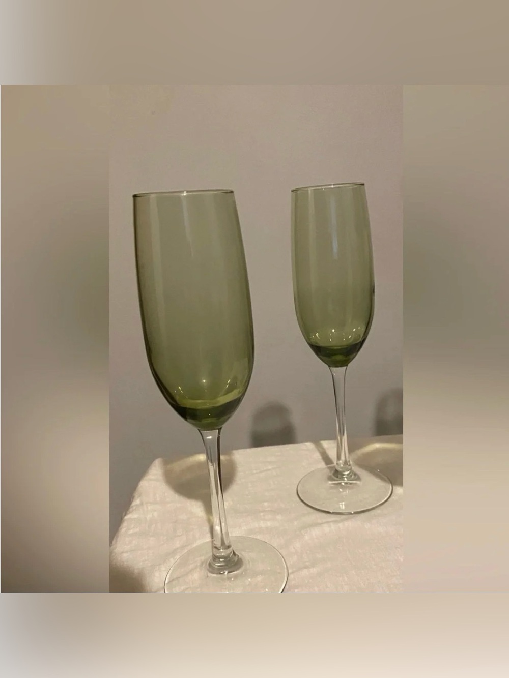 Green Large Bowl Champagne Flutes Set of 4 Gorgeous Vintage